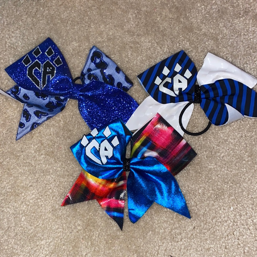3 Cheer athletics bows